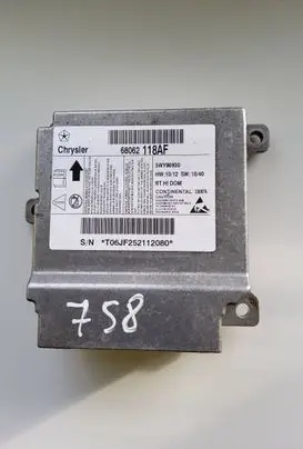 Chrysler Town & Country V Airbag control unit/module 68062118AF 5WY86930 T0GJF252112080