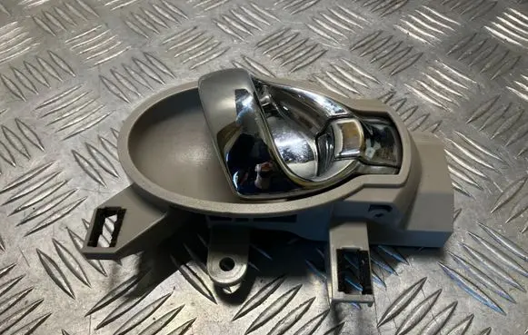 Nissan Cube Z12 Front door interior handle