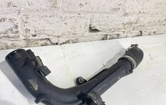Volkswagen Golf VI Intercooler hose/pipe 1K0145770AE
