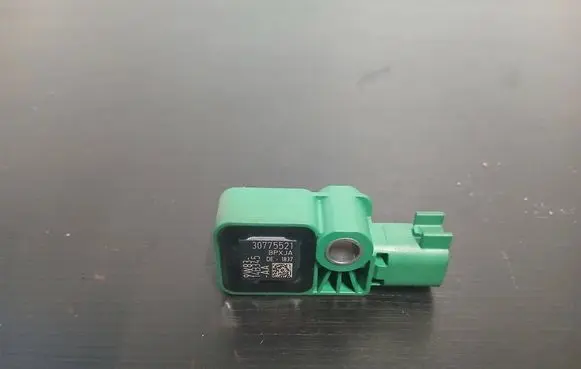Volvo S80 Airbag deployment crash/impact sensor 30775521