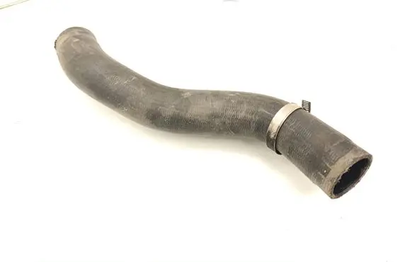 Intercooler hose/pipe
