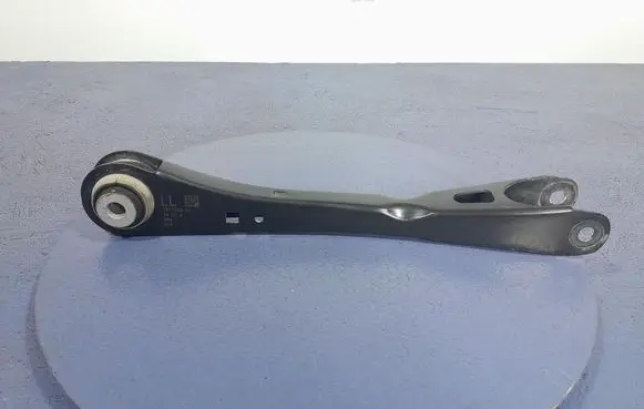 BMW X3 E83 Rear control arm 6871023