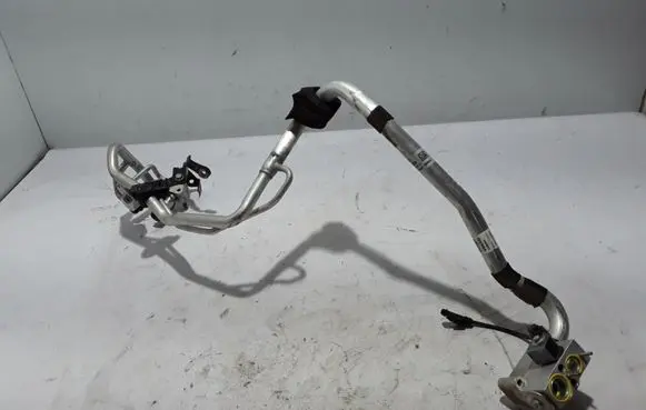 Volvo S90, V90 Air conditioning (A/C) pipe/hose 31694265