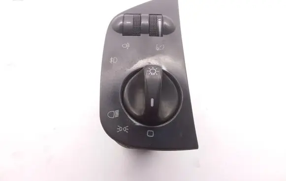 Volkswagen Caddy Light switch 5858RXZXR56D56 TFL58LNLNSL30SRA