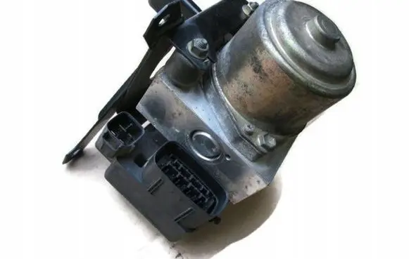 Mitsubishi Pajero Sport I ABS Pump