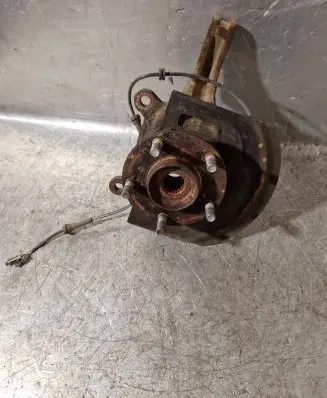 Renault Koleos I Front wheel hub 80078