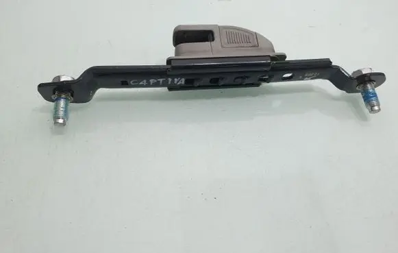 Chevrolet Captiva Seat belt adjustment rail 