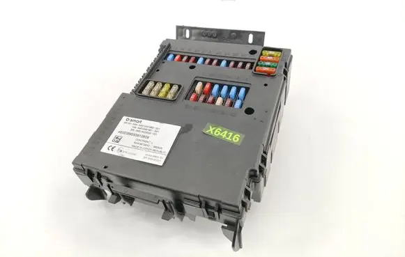 Smart ForTwo II Fuse module A4515401950