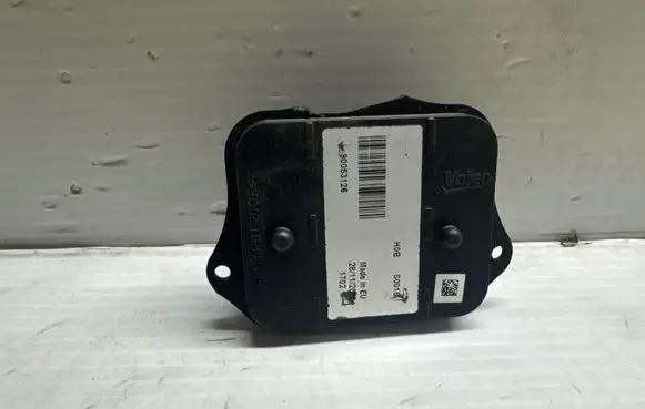 Volvo V40 Headlight ballast module Xenon 90053126