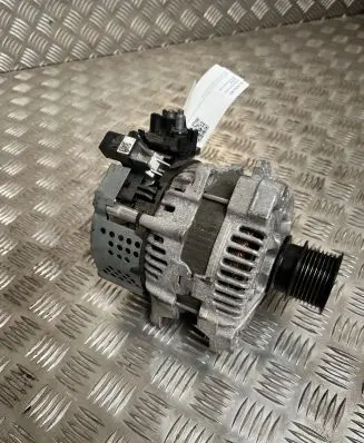 BMW X4 G02 Generator/alternator 8490432