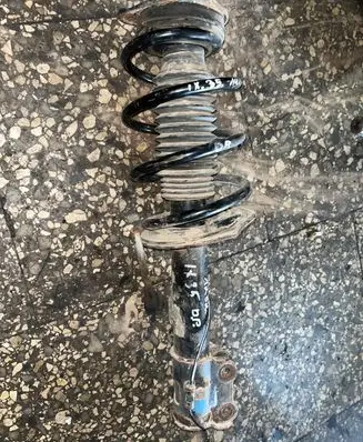 Hyundai ix35 Front shock absorber/damper