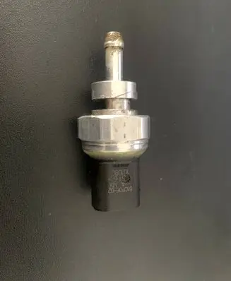 Renault Laguna III Exhaust gas pressure sensor 8200641554
