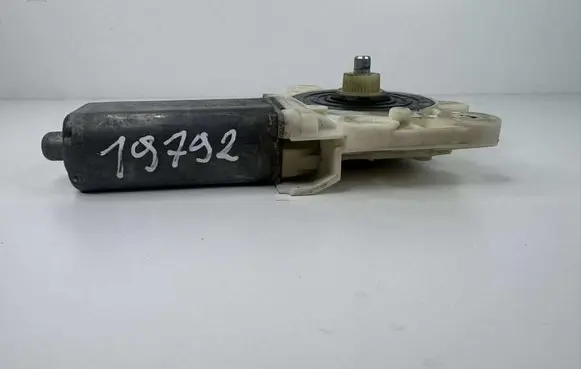 Mercedes-Benz A W168 Front door window regulator with motor A1688203742