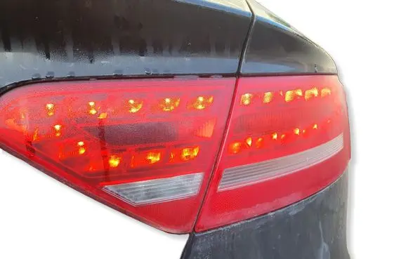 Audi A5 Sportback 8TA Tailgate rear/tail lights 8T0945094A