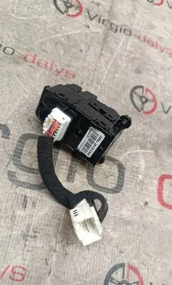 Hyundai Tucson TL Wing mirror switch 93573D3100 016011813373 TMR02