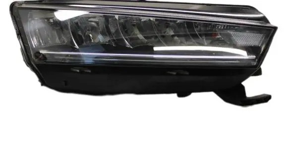 Skoda Octavia Mk4 Headlight/headlamp 5E4941016 LE18A6418 030111823200