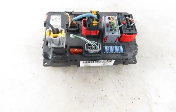 Peugeot 407 Central body control module S120017003I
