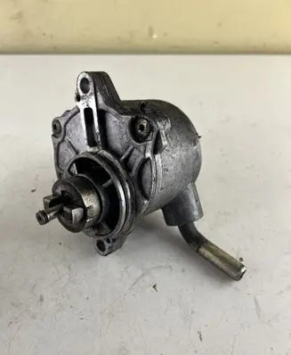 Jeep Grand Cherokee (WJ) Vacuum pump A6230065 A623006