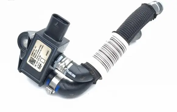 Peugeot 3008 III Exhaust gas pressure sensor 81MPP1201 9812047080 278957125