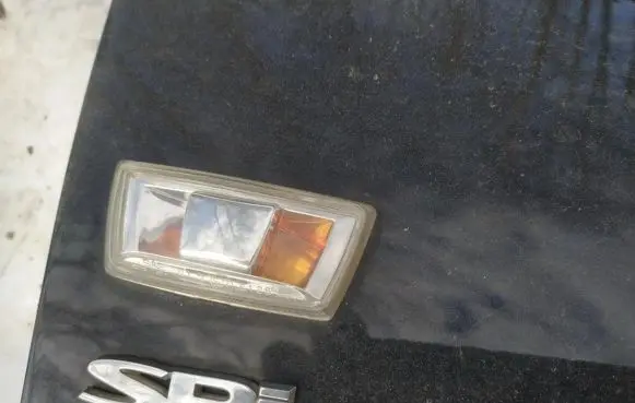 Opel Insignia A Front fender indicator light