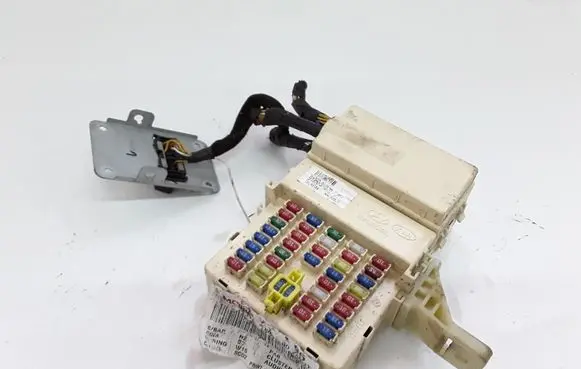 Hyundai Sonata Fuse module 919503K070 06291N
