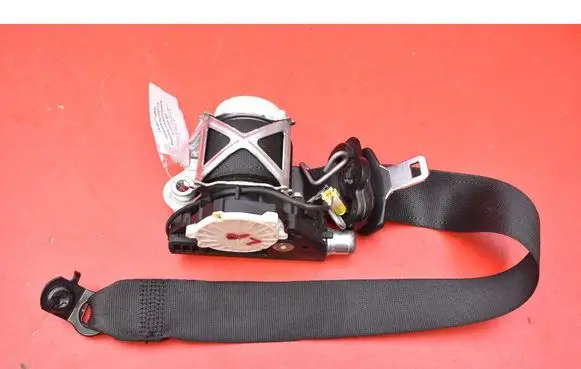 Fiat Bravo Front seatbelt 07354408190