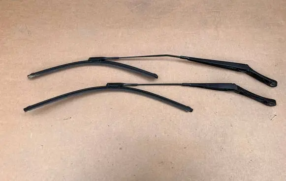Audi Q5 SQ5 Windshield/front glass wiper blade 8R1955407B 8R1955408B