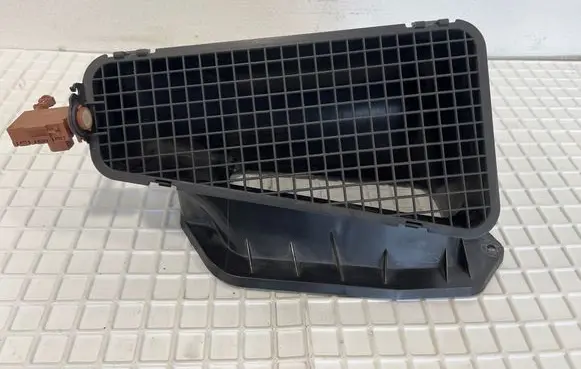 Audi A4 S4 B8 8K Air intake duct part 8K1819904