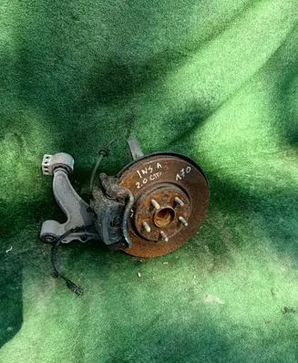 Opel Insignia A Front wheel hub spindle knuckle