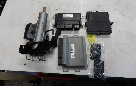 Renault Clio V Engine ECU kit and lock set 237A00157R A3C0996080001 A2C38542500
