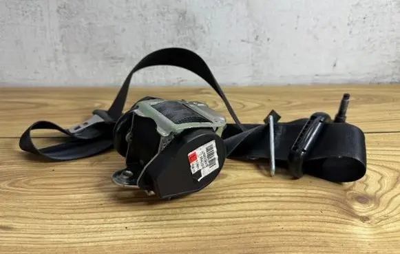 Ford S-MAX Front seatbelt 004L000 605274100