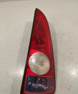 Renault Espace - Grand espace IV Rear/tail lights 8200027152