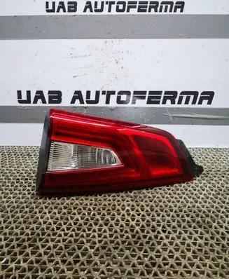 Nissan Qashqai Tailgate rear/tail lights 265504EA5C 22618013