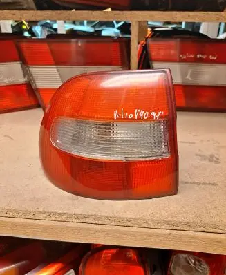 Volvo S40, V40 Rear/tail lights 308019 30801924 29170102