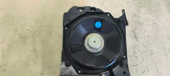 BMW 3 F30 F35 F31 Subwoofer speaker 18820010 9210150