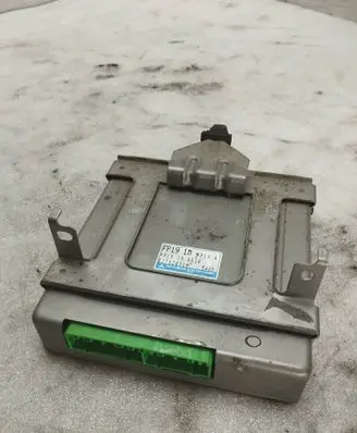 Mazda 626 Engine control unit/module FP1918881A E2T82091M