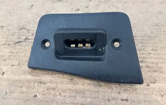 Volkswagen Transporter - Caravelle T5 Sliding door contact joint 0400670018