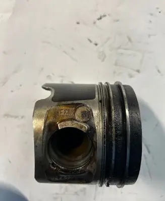 BMW 5 E60 E61 Piston 0840ZU