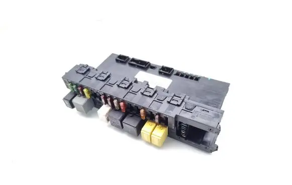 Mercedes-Benz CLC CL203 Fuse module 2035454701 5DK00848675