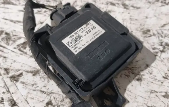 Audi A5 Garage door switch 4N0907410A 4M0907410A 9600350AAP
