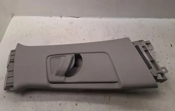 Toyota Verso (B) pillar trim (top) 624100F010B0 7302302030A