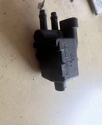 Vacuum valve