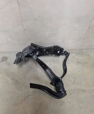Mercedes-Benz CLS C218 AMG Headlight/headlamp mounting bracket A2186220200 01152A KC04