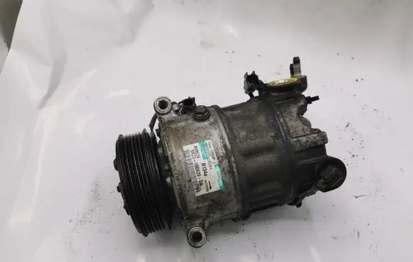 Land Rover Range Rover Sport L320 Air conditioning (A/C) compressor (pump) 9X2319D629DA