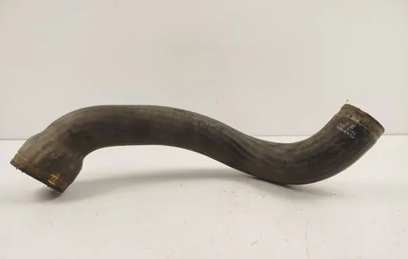Volvo V70 Intercooler hose/pipe 30636786
