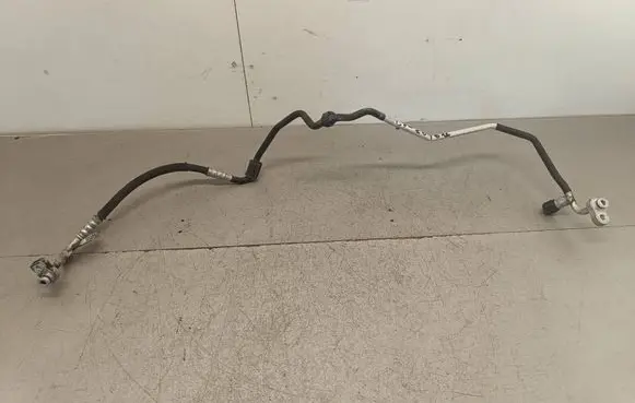 Air conditioning (A/C) pipe/hose