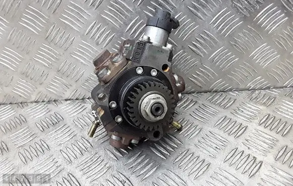 Renault Koleos I Fuel injection high pressure pump H8200690744