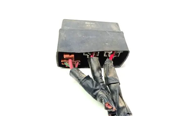 Hyundai Trajet Fuse module 952303A500