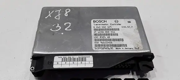 Jaguar XJ X308 Engine control unit/module 529