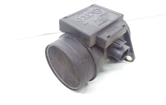 Volkswagen PASSAT B5 Mass air flow meter 074906461 71822101